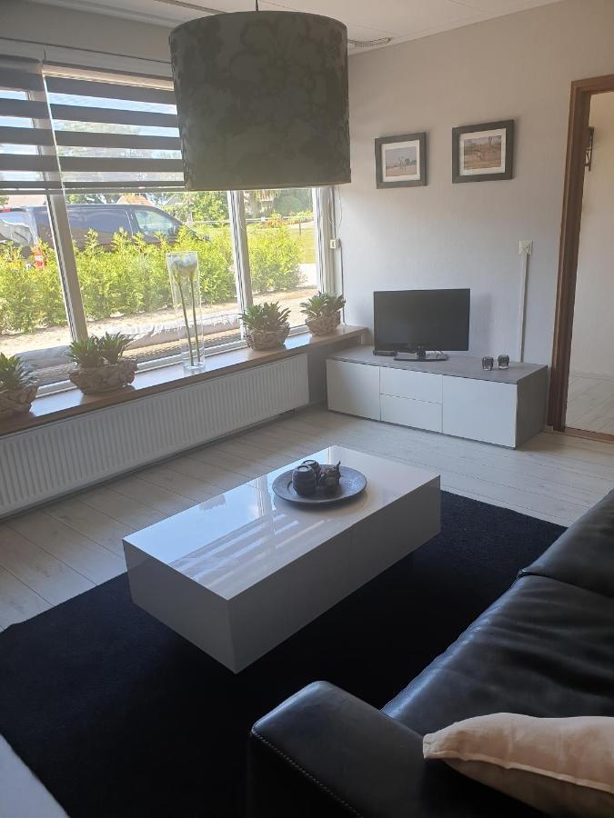 Landelijk Gelegen Boerderij Aan De Pothofweg Apartamento Anevelde Exterior foto